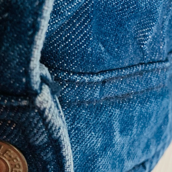Women’s Denim Jacket - Picture 8 of 10